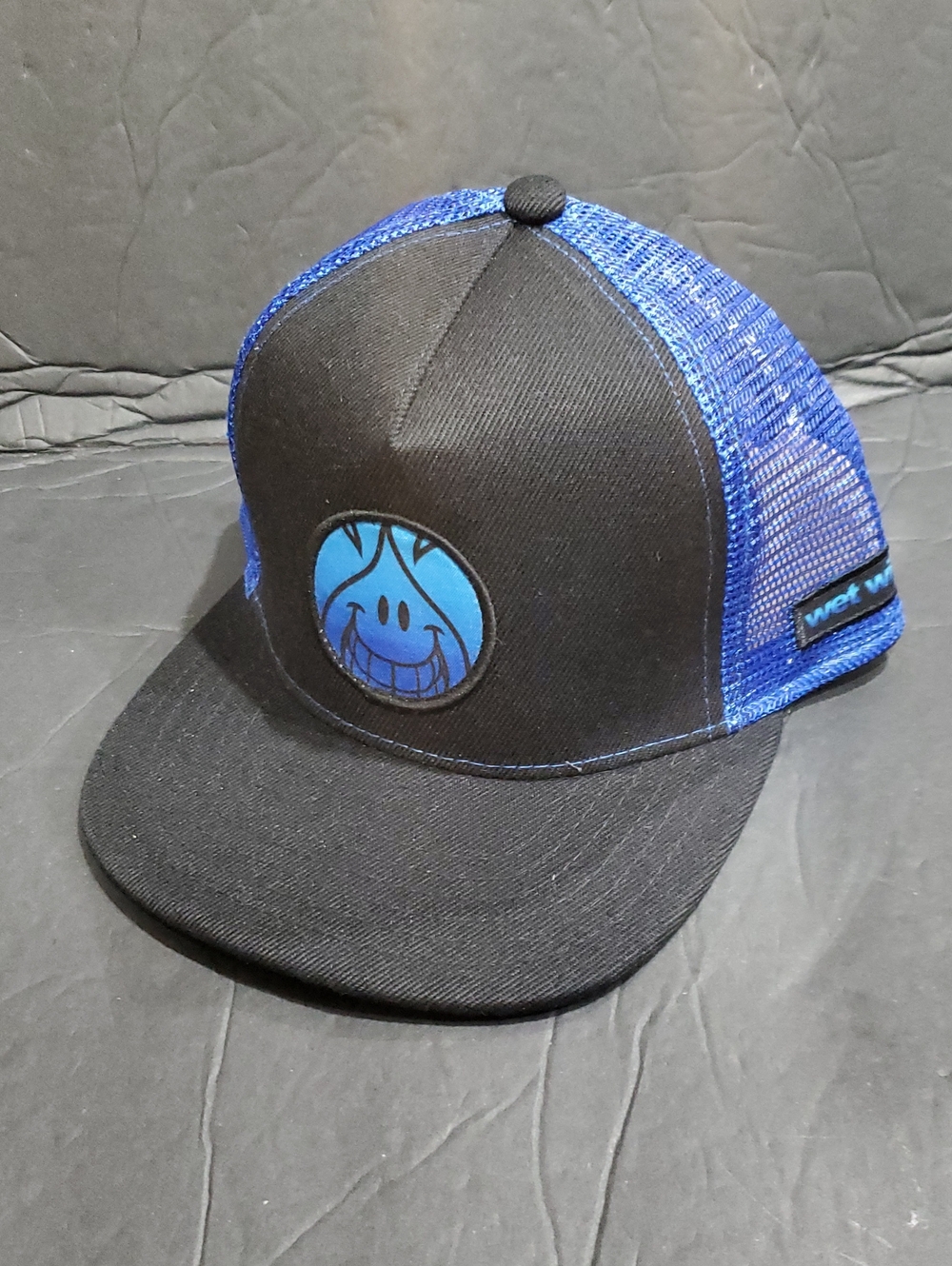 World Industries black embroidered "Wet Willy" logo blue mesh Trucker hat new